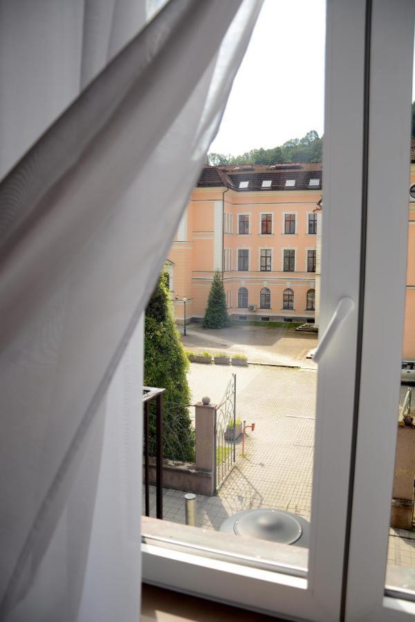 Premium Apartment Near Banska Bystrica Square With Two Big Bedrooms Exterior foto